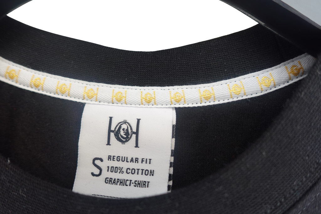 Hustle Franklins Signature Tee - Black Gold